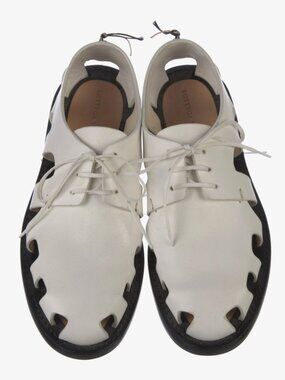 BOTTEGA VENETA, the coolest Derby shoes with cut outs. Size 7-8 Retail $800